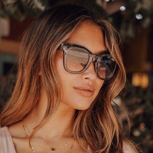 🔥QUAY Afterhours Brown Tortoise Fade Sunnies!!